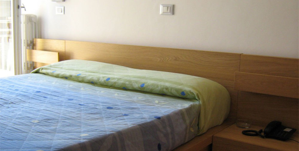 Hotel Trieste Senigallia Exterior photo